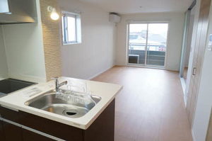 メゾン・プリムヴェール 301号-4