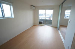 メゾン・プリムヴェール 301号-6