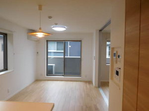 クレスティーク山王 206号-3