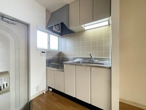 コーポ・パル 102号-3