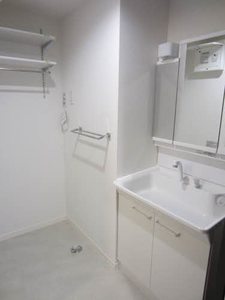 エスポワール宮千代 302号-11