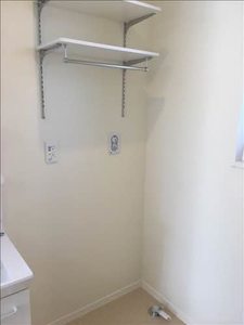 愛谷町ベース 101号-9