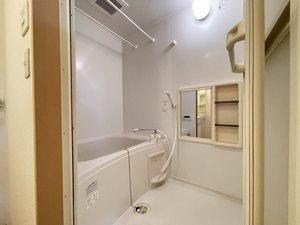 モントレー若宮　Ａ 202号-6