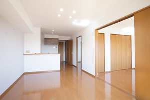 マンションドム北福島 301号-3