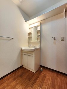 サンライズ健美 201号-8