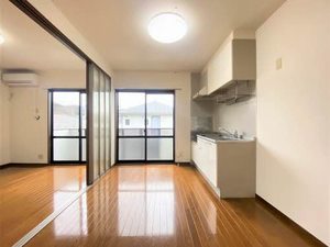 ポーシェ三月内　Ａ 202号-5