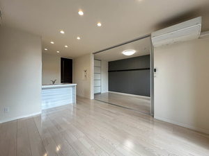 シャーメゾン大沢川原 101号-3