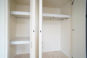 シャーメゾン大沢川原 201号-11