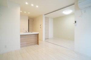 シャーメゾン加賀野 102号-3