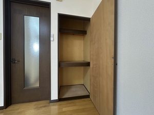 パレスエヴァ八乙女 103号-6