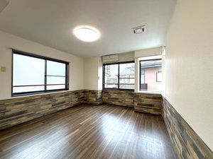 パレスエヴァ八乙女 201号-2