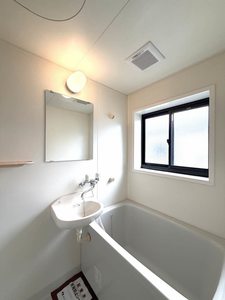 パレスエヴァ八乙女 201号-6