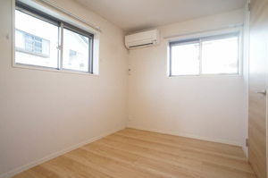 シャーメゾン　イーフィールド 101号-4