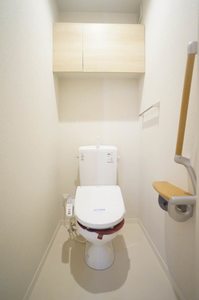 シャーメゾン　イーフィールド 101号-8