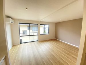 ネーブルグリーン 202号-1