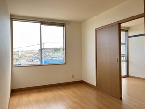 ドミール大樹 203号-8