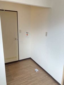 ドミール大樹 203号-9