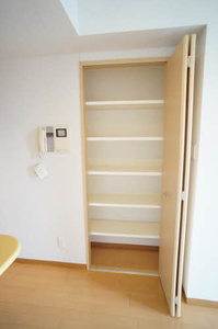 シャーメゾンステージ　広瀬通 1302号-8