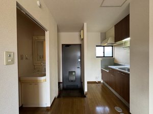 ハイツ・イ－スト 102号-5