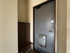 ハイツ・イ－スト 102号-11