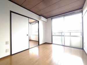 ポットハウスいずみ 202号-3