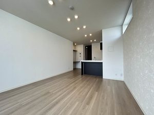 ベレオ赤木　ＨＬ 303号-2