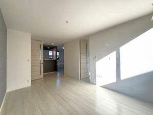 ファミール鎌田 103号-2