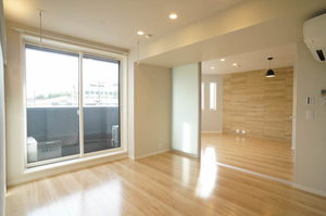 センターフィールド森合町 203号-10