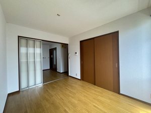 サンテラス山根B 201号-2