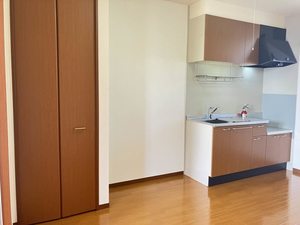 サンテラス山根B 202号-4