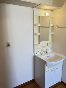 サンテラス山根B 202号-7