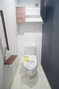 メビウス　神明 301号-5