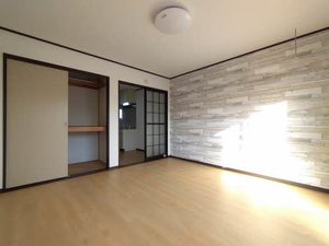 アップルコート１ 202号-3