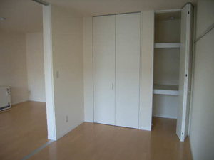 メゾンマスト盛南Ⅱ 102号-3