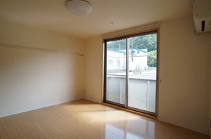 シャーメゾン千田Ａ A101号-3