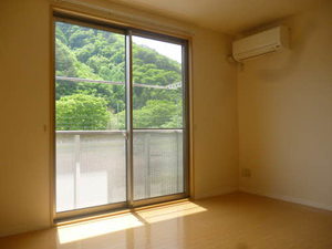 シャーメゾン千田Ａ A201号-3