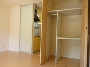 シャーメゾン千田Ｂ B102号-5