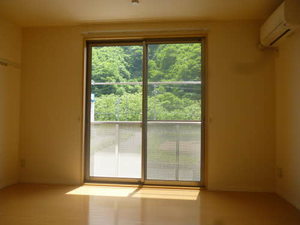 シャーメゾン千田Ｂ B202号-2