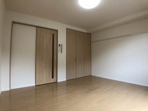 シャーメゾン千田Ｂ B206号-3