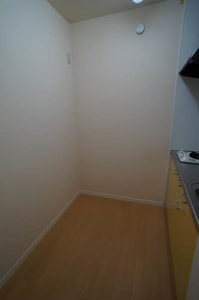 シャーメゾン千田Ｃ C203号-4