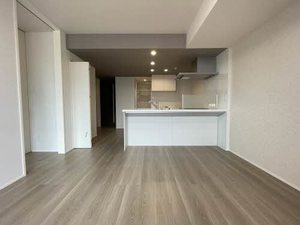 ＣＲＥＳＴＩＥＱ大和町 302号-3