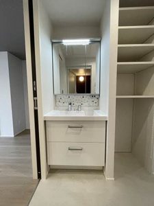 ＣＲＥＳＴＩＥＱ大和町 302号-8