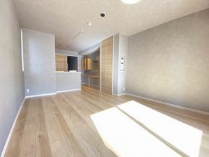 エストグラン　虎丸 201号-2