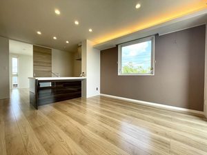 Ｒａｓｓｕｒｅｒ 301号-3