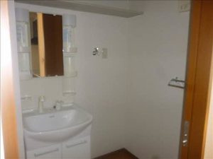 シャーメゾン不来方 101号-8