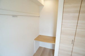 シャーメゾン麓山 202号-7