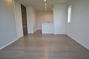 Ｉ．Ｚ．Ｍ 203号-2