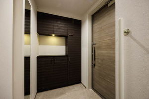 ベレオ　ネエロ 301号-9