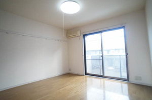 カオリーモ青山 A 206号-2