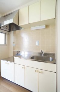 ユーロハイツ名須川　Ａ 202号-4